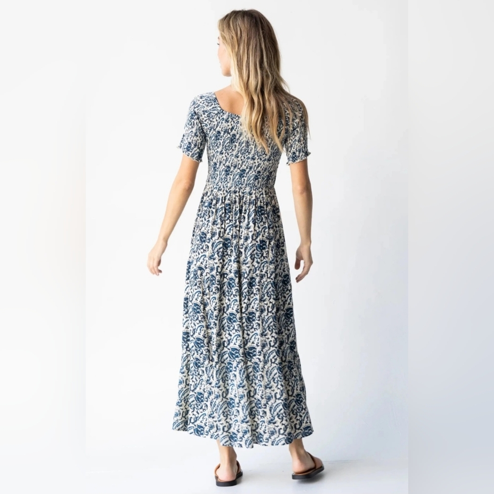 Natural Life Daisy Tiered Midi Dress Ivory Blue Vines Size Medium - Picture 4 of 9